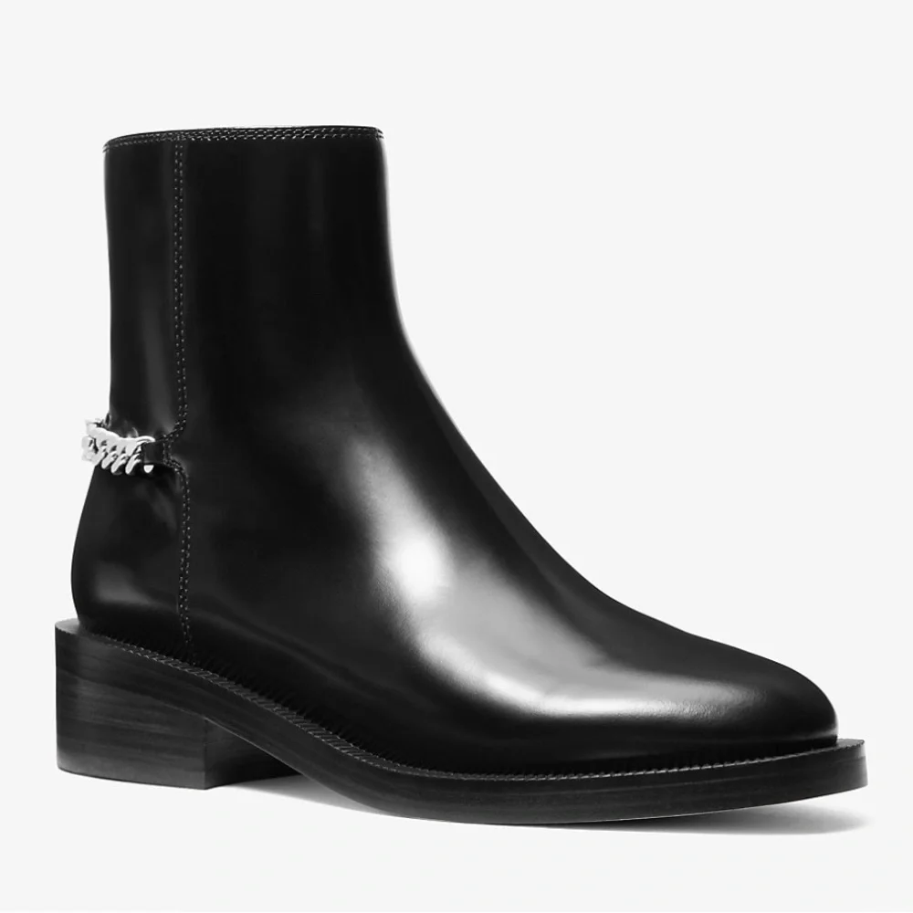 NWT Michael Kors Carlisle leather boot - Picture 1 of 6